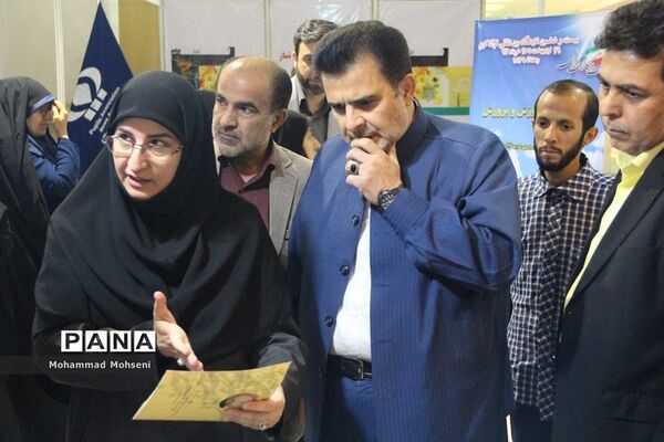 حضور معاون ابتدایی وزارت آموزش و پرورش در نمایشگاه قرآن کریم
