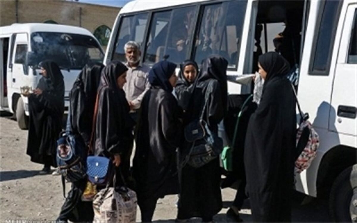 مدیرکل فرهنگی هنری،اردوها وفضاهای پرورشی تاکید کرد: ضرورت ایجاد فضای پرورشی ویژه دانش‌آموزان در جوار حرم امام «راحل»