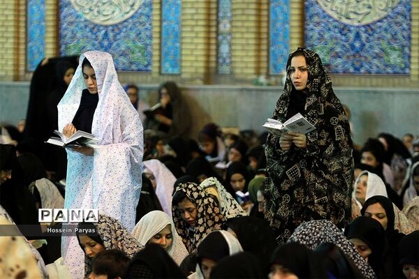 احیای شب نوزدهم رمضان در حرم امامزاده صالح