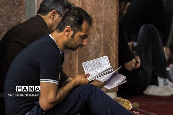 احیای شب نوزدهم رمضان در ارومیه