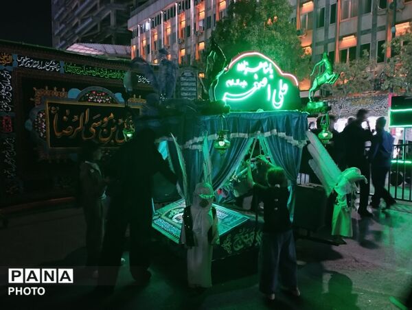 مشهد مقدس در سوگ امام مهربانی ها