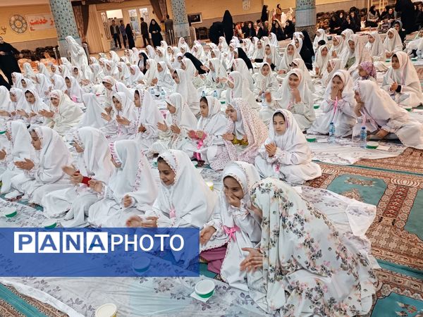 جشن بزرگ دختران روزه اولی‌ در ورزقان