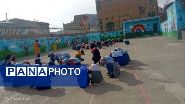 برگزاری مانور زلزله در دبستان شهید سید خلیل رضوی