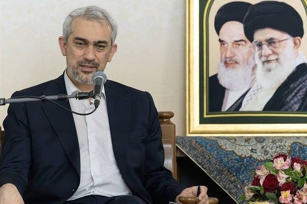 مسیر تحول اقتصادی کشور از مناطق آزاد می‌گذرد