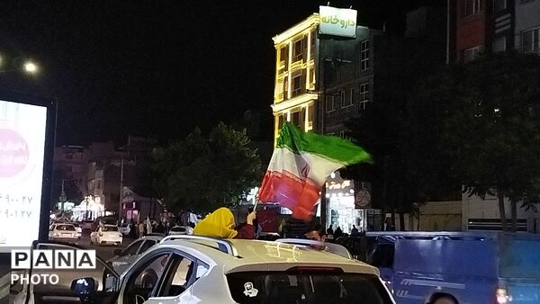 شصت و هشتمین رژه خودرویی در بلوار فضل نیشابور 