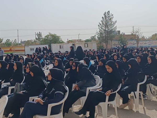 زنگ مهر در هنرستان فدک گناباد طنین‌انداز شد  