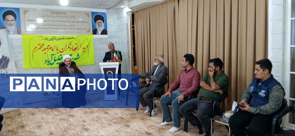 دیدار تعاونی‌گران شهرستان خلیل‌آباد با امام جمعه در هفته تعاون