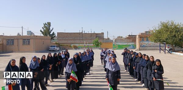 مراسم روز جوانه ها در دبیرستان حجت الاسلامی 
