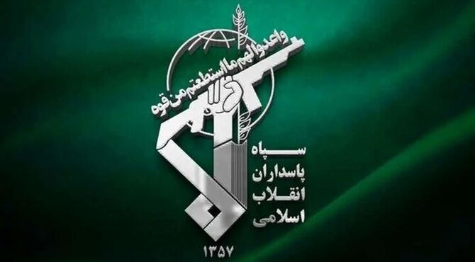 هرگونه تحرک اشتباه، دشمن را در تنگه گرفتار گرداب‌های مرگباری خواهد کرد