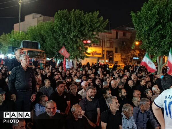 خروش مردم شهرستان فردیس در شب قبل از وداع با رهبر شهید