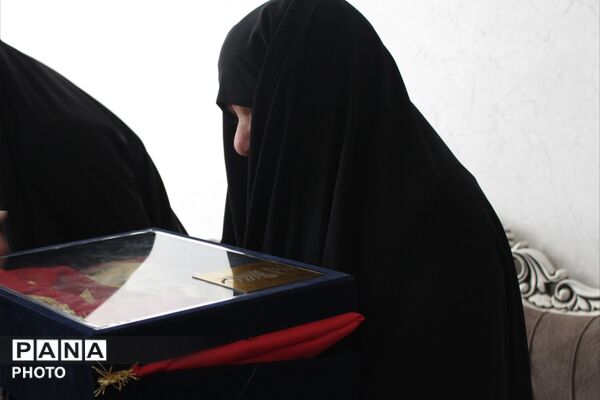 دیدار با خانواده شهیدان تقی زاده،پانزده شهید جنگ رمضان