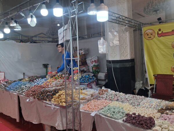 نمایشگاه عرضه مستقیم کالا ،سوغات و هدایا، صنایع دستی در شهرستان کاشمر 