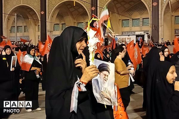 من خود به چشم خویشتن دیدم که جانم می رود ...