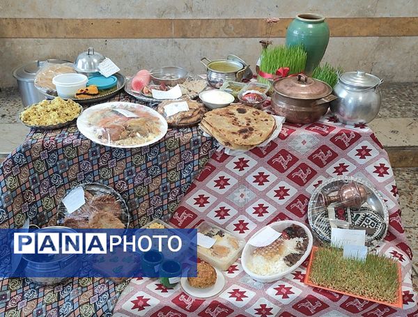 برگزاری نمایشگاه آداب و رسوم اقوام مختلف ایرانی به‌ مناسبت عید نوروز در آموزشگاه شهید نوروزعلی حسینی  