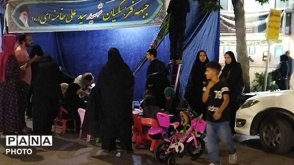 موکب جبهه فرهنگیان در دومین شب از ماه محرم ۱۴۰۵
