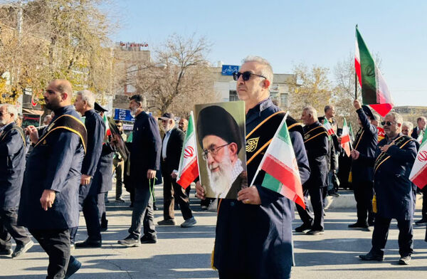 اتحاد و همدلی برای ایرانی مقتدر
