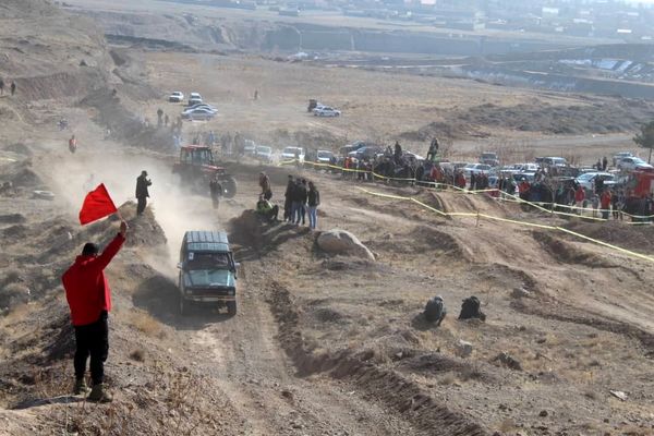 مسابقات اتومبیل‌رانی آفرود بزرگداشت دهه مبارکه فجر