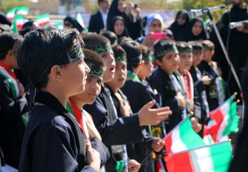 روایت دانش‌آموزان از حماسه ۱۳ آبان