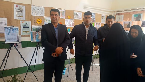 نمایشگاه ایرانمون در مدرسه خدیجه کبری شهرستان کیار