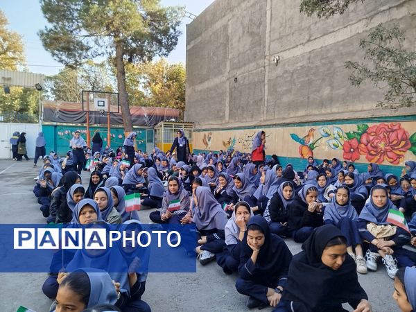 جشن ولادت حضرت زینب در دبیرستان دخترانه دانشور 2 