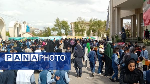 جشنواره غذا و صنایع دستی در دبستان امام حسن (ع) مصلی نژاد