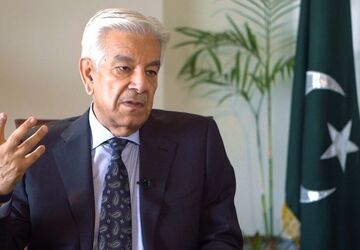 وزیر دفاع پاکستان: کشورهای اسلامی علیه رژیم صهیونیستی متحد شوند