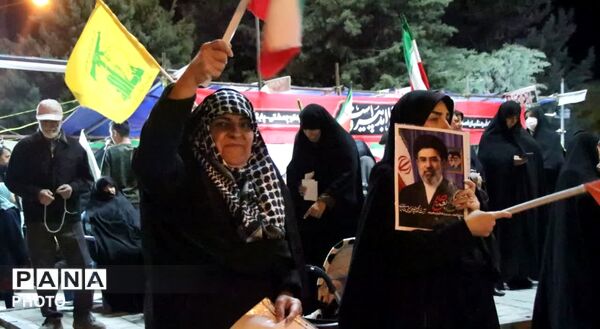 تجمع های شبانه در همدان