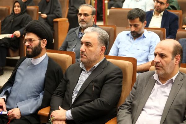 آیین تقدیر از معلمان نمونه استان قم