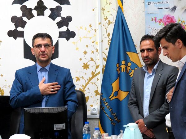 نشست معاون پیشگیری و تشخیص توانبخشی سازمان آموزش پرورش استثنایی کشور با مدیران مرکز  استان
