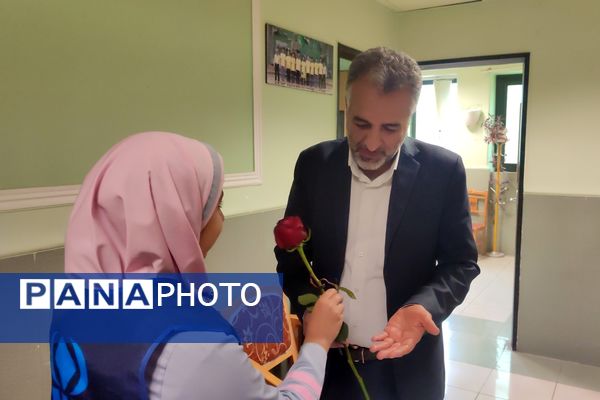 قدردانی خبرنگاران پانا از کارکنان اداره کل آموزش و پرورش استان فارس