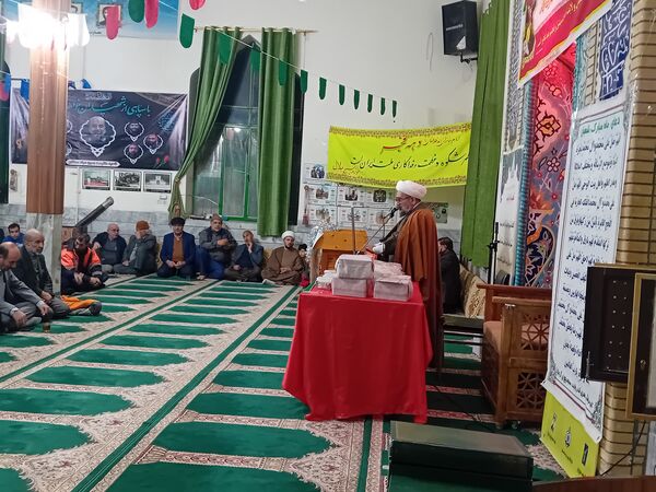 مراسم جشن دهه فجر در مسجد پنج تن آل عبا
