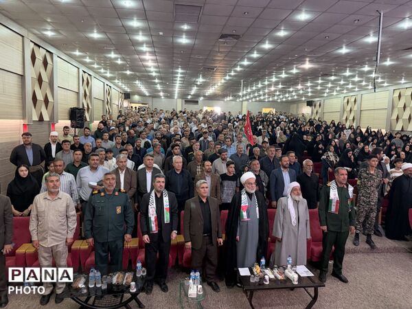 برگزاری اجلاسیه کنگره ۵۵۳۶ شهید استان کردستان در شهرستان مریوان