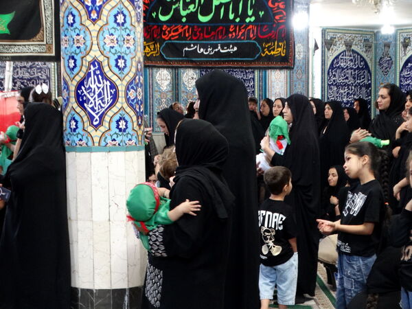 همایش شیرخوارگان حسینی در شهر گهرو