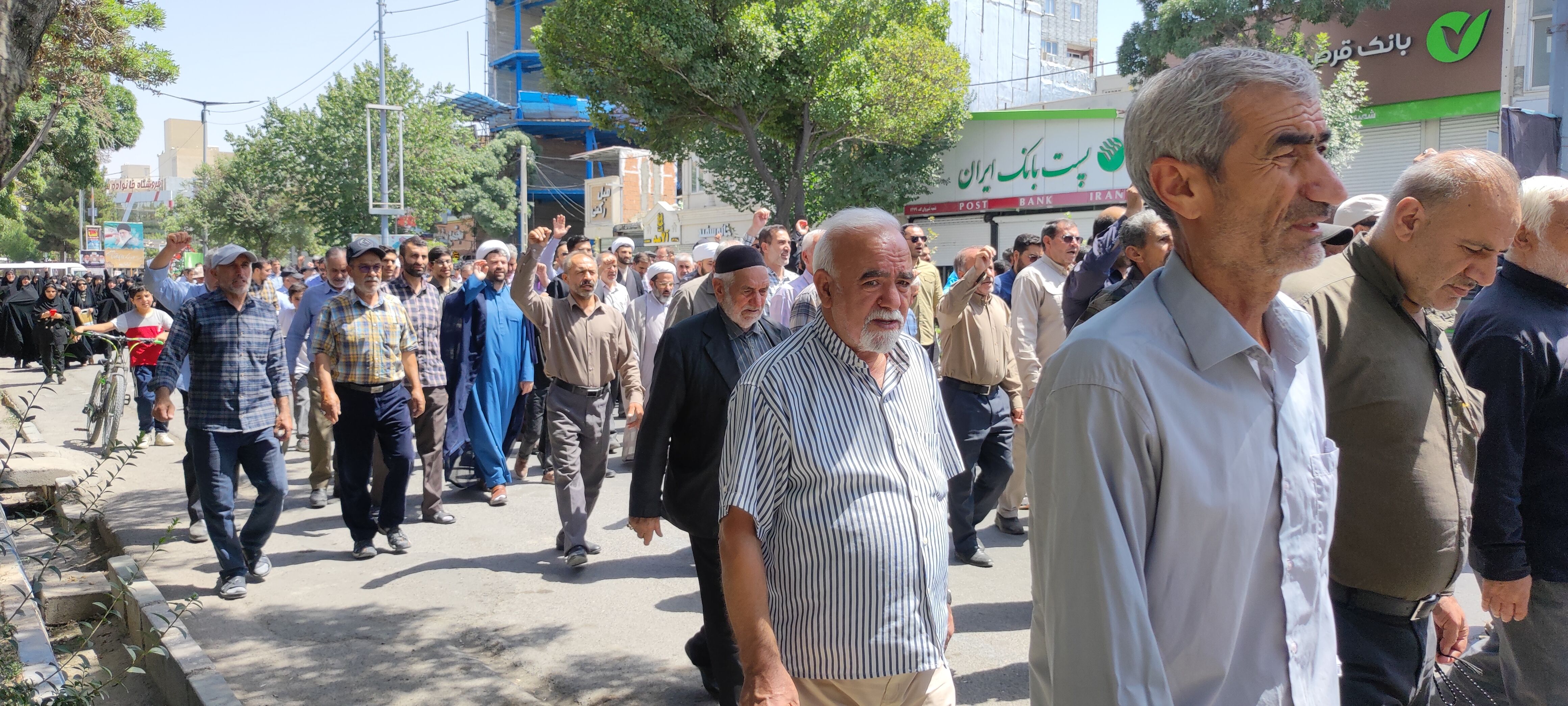 راهپیمایی جمعه‌های خشم و نصر همزمان با سراسر کشور در شیروان