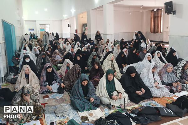 مراسم گرامیداشت هفته تربیت‌بدنی و ورزش در جوار بارگاه ملکوتی امامزادگان طاهر و مطهر خیرآباد