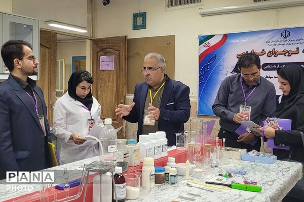 درخشش استعدادهای علمی مرحله استانی دوازدهمین جشنواره نوجوان خوارزمی در بهارستان‌دو