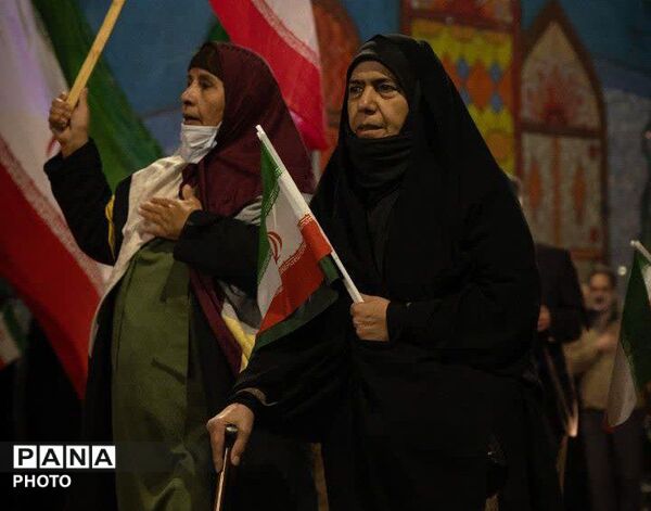 تجمعات عظیم مردمی نسبت به استکبار جهانی در کرج