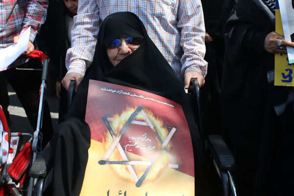 اعلام همبستگی مردم قم با فلسطین در راهپیمایی روز جهانی قدس