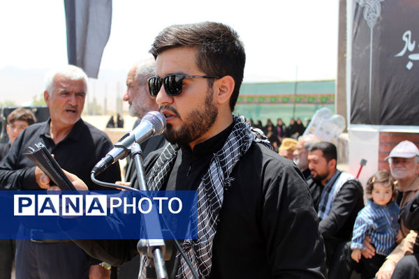 عزاداری تاسوعای حسینی در شهر درق 