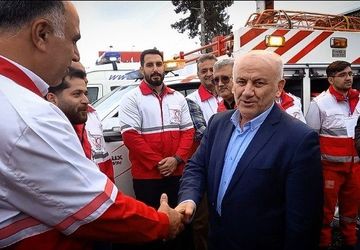 بازدید استاندار مازندران از کمپ نوروزی هلال احمر در قائمشهر