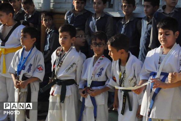 شور و نشاط ورزشی در دبستان پسرانه قدس ورامین