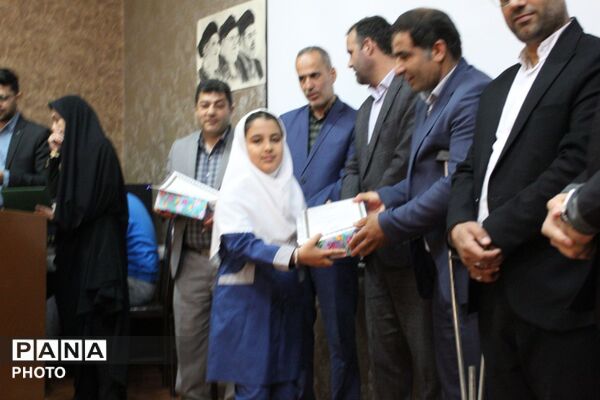 تجلیل از پیشگامان طرح ملی حامی در خواجه
