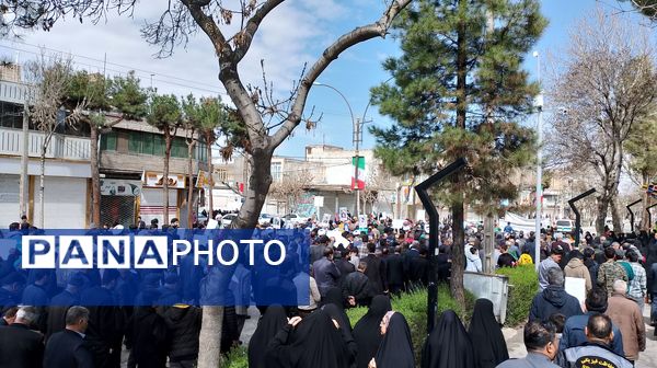 مردم شهرستان چناران با حضور گسترده در راهپیمایی روز قدس