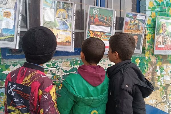 نمایشگاه ایرانمون در دبستان علی ابن ابی طالب 