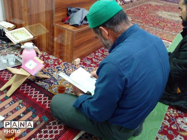 مراسم احیا در شب دوم قدر نیشابور