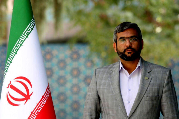 دومین جشنواره مردمی نذر کتاب فارس با اهدای 148 هزار جلد کتاب پایان یافت

