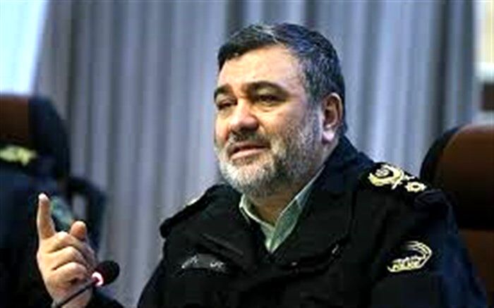 مبارزه قاطع ناجا با مفسدان اقتصادی و محتکران برای ایجاد امنیت اقتصادی