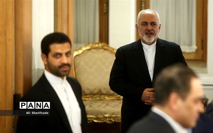 ظریف: رژیم سرکش آمریکا هیچ مرزی نمی‌شناسد