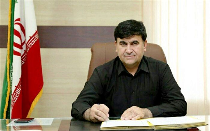 امروزه  بخش دولتی و خصوصی در کنار یکدیگر چرخ اشتغال و تولید کشور را می چرخانند