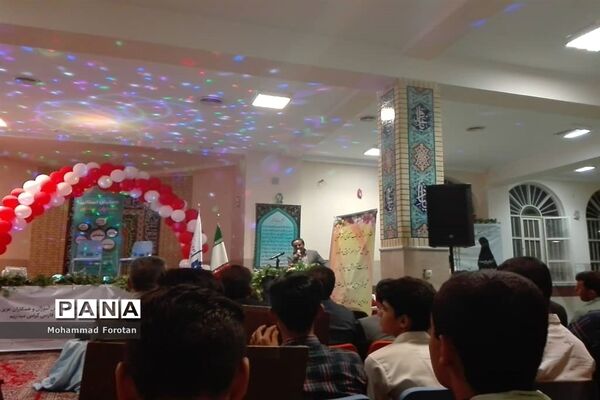 اولین اردوی آموزشی توجیهی همیاران مشاور پسر در استان فارس